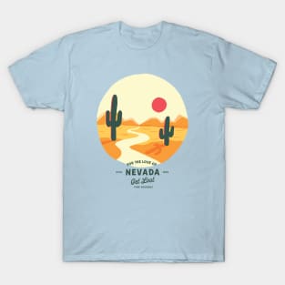 Cool Vintage Nevada Summer Travel Art: Get Lost & Find Yourself T-Shirt